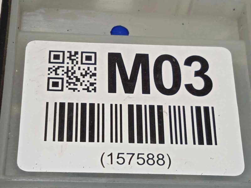 Recambio de mando elevalunas delantero izquierdo para subaru impreza g13 1.6 cat referencia OEM IAM 83071FJ030  