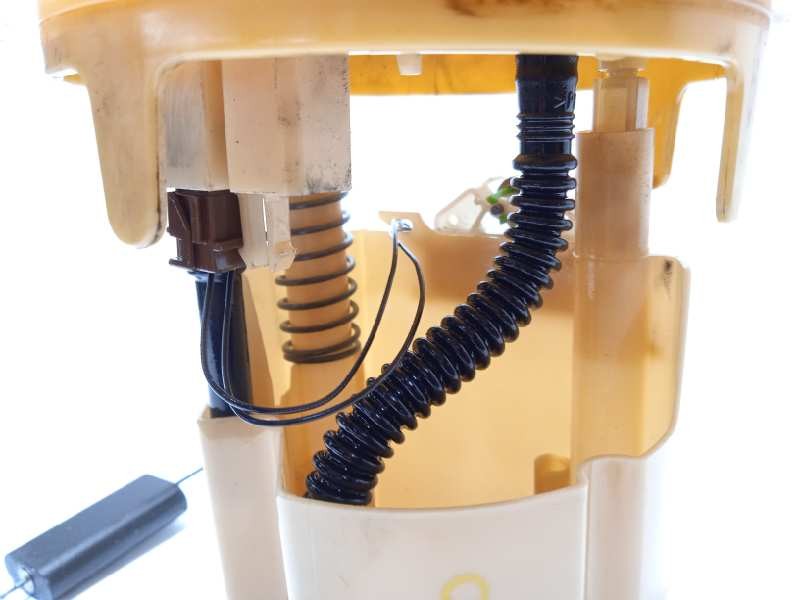 Recambio de aforador para peugeot 3008 premium referencia OEM IAM 9681285780  0972134990108