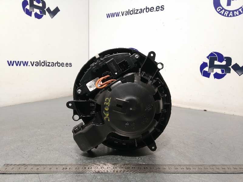 Recambio de motor calefaccion para bmw serie 1 lim. (f20/f21) 116d referencia OEM IAM 9319919  64119350395