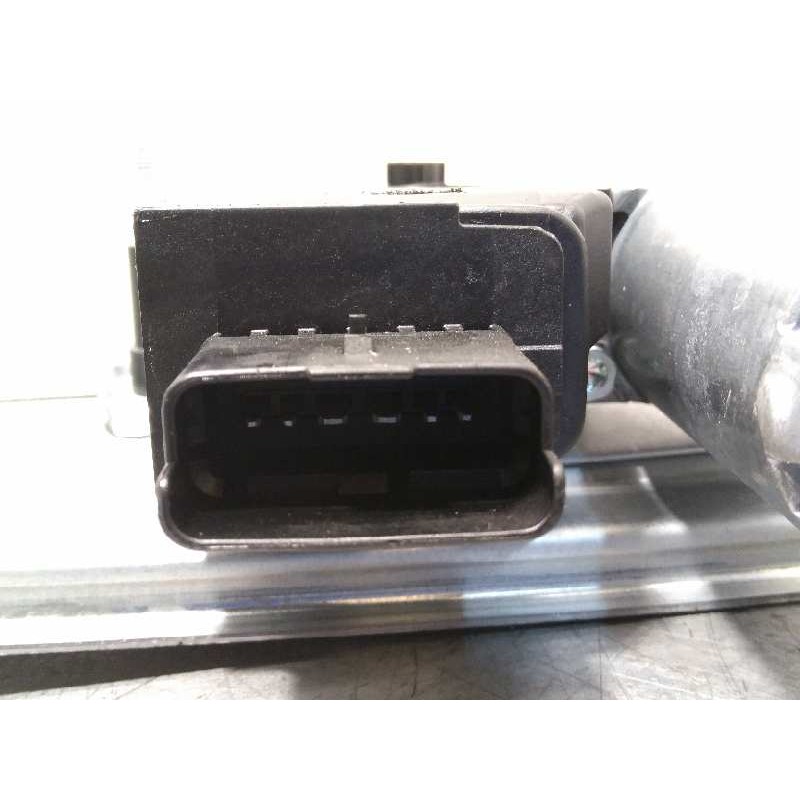 Recambio de elevalunas delantero derecho para citroën c3 cactus (2017 - ...) c3 (b618) referencia OEM IAM 9813093380  9812081580