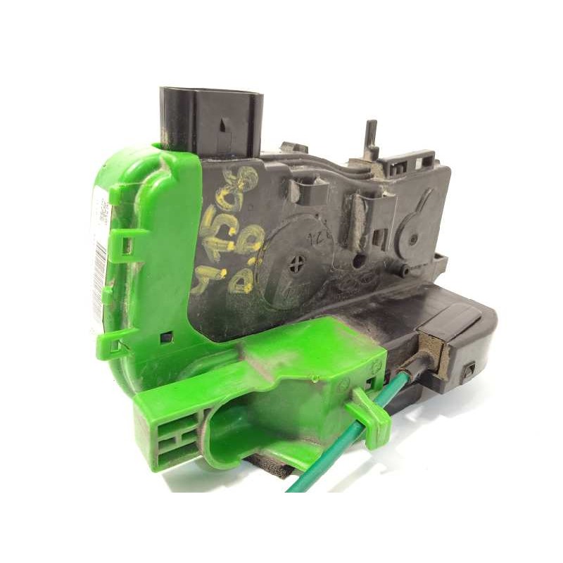 Recambio de cerradura puerta delantera derecha para hyundai i40 cw tecno blue referencia OEM IAM 813203Z020  