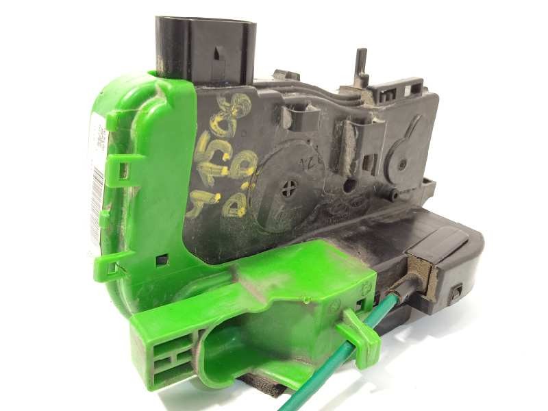 Recambio de cerradura puerta delantera derecha para hyundai i40 cw tecno blue referencia OEM IAM 813203Z020  