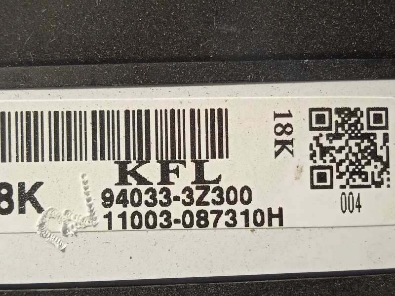 Recambio de cuadro instrumentos para hyundai i40 cw tecno blue referencia OEM IAM 940333Z300  