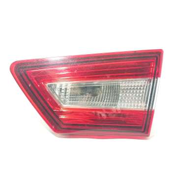 PILOTO TRASERO IZQUIERDO INTERIOR 265505796R 
