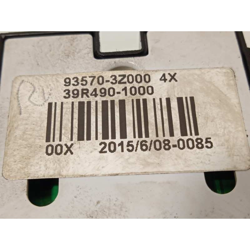 Recambio de mando elevalunas delantero izquierdo para hyundai i40 cw tecno blue referencia OEM IAM 935703Z0004X  