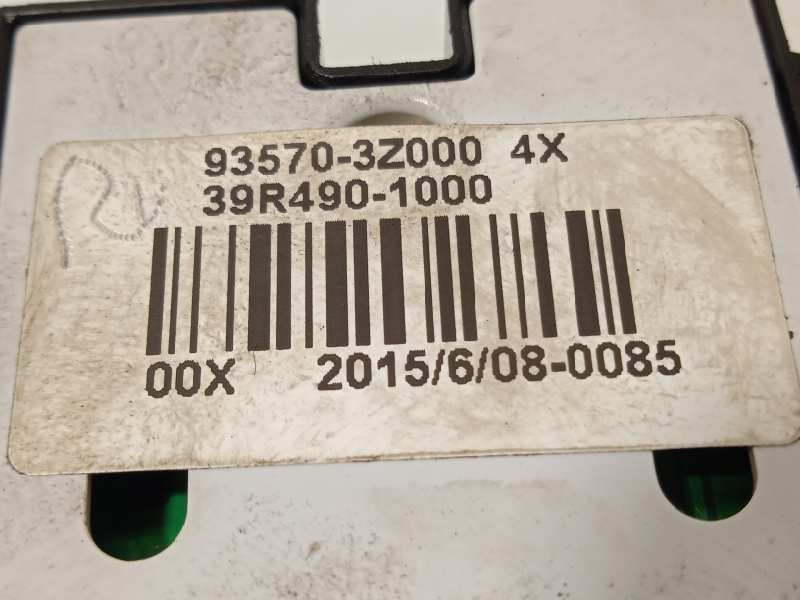 Recambio de mando elevalunas delantero izquierdo para hyundai i40 cw tecno blue referencia OEM IAM 935703Z0004X  