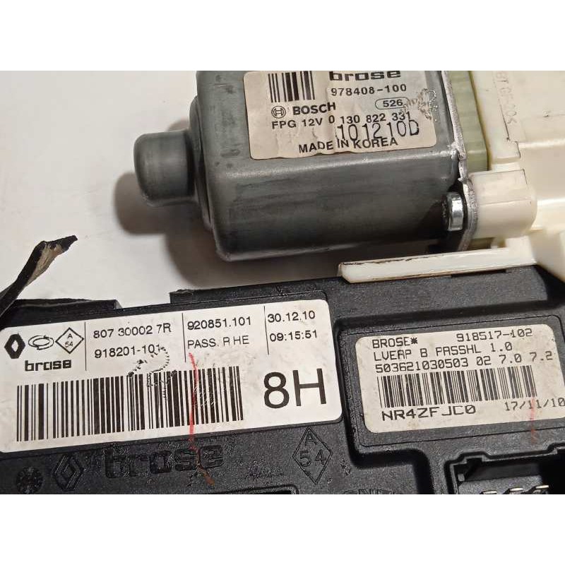 Recambio de elevalunas delantero derecho para renault latitude 2.0 dci diesel fap referencia OEM IAM 807200010R  0130822331