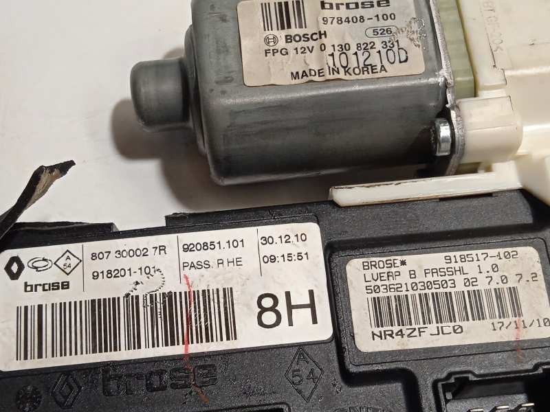 Recambio de elevalunas delantero derecho para renault latitude 2.0 dci diesel fap referencia OEM IAM 807200010R  0130822331