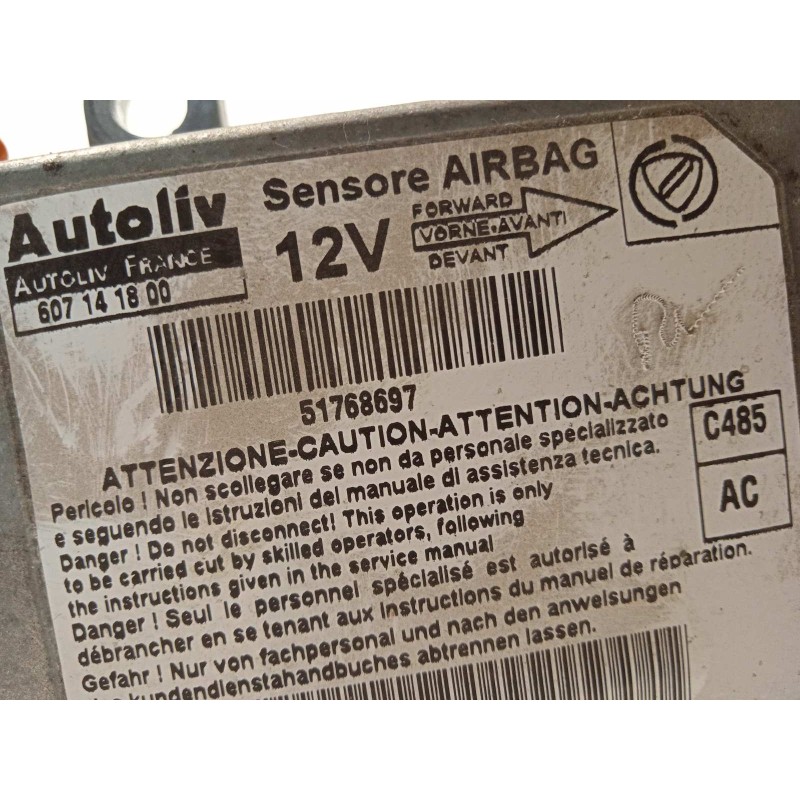 Recambio de centralita airbag para fiat doblo cargo (223) 1.9 jtd cat referencia OEM IAM 51768697  
