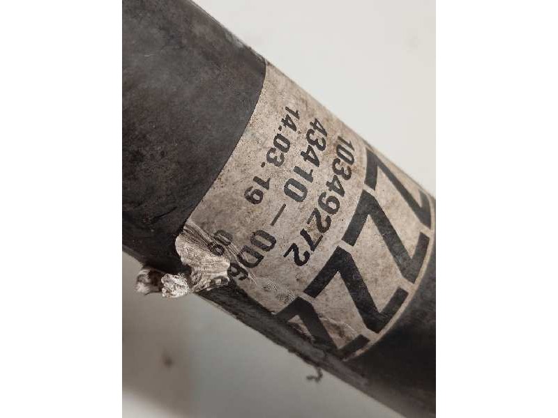 Recambio de transmision delantera derecha para toyota yaris hybrid active referencia OEM IAM 434100D660  