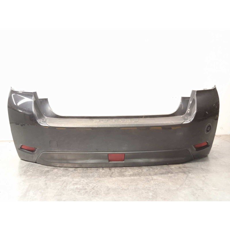 Recambio de paragolpes trasero para subaru impreza g13 1.6 cat referencia OEM IAM 57704FJ030  