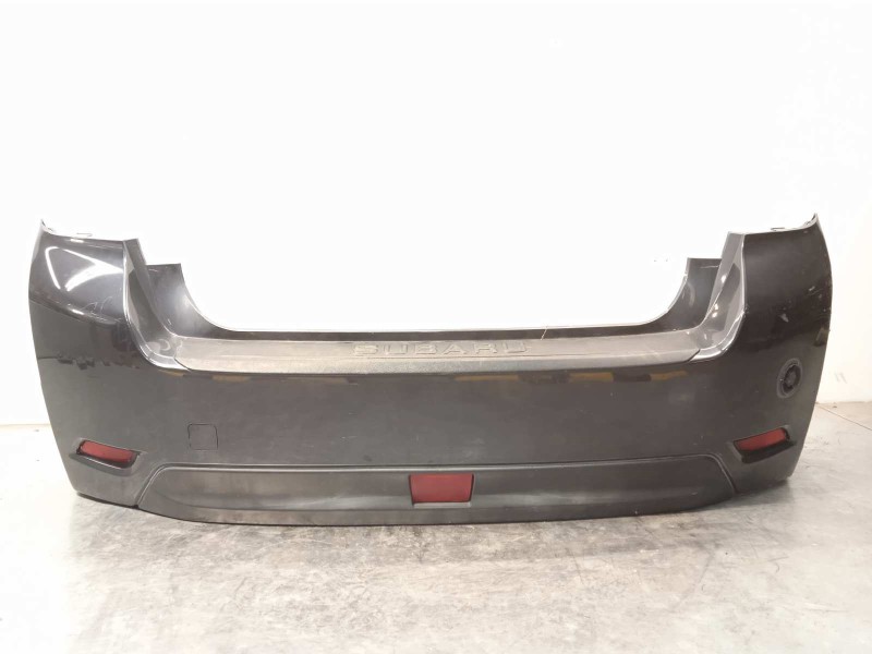 Recambio de paragolpes trasero para subaru impreza g13 1.6 cat referencia OEM IAM 57704FJ030  