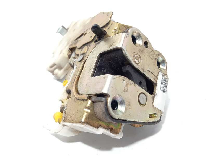 Recambio de cerradura puerta trasera izquierda para nissan terrano/terrano.ii (r20) 2.7 turbodiesel referencia OEM IAM 8255350J0