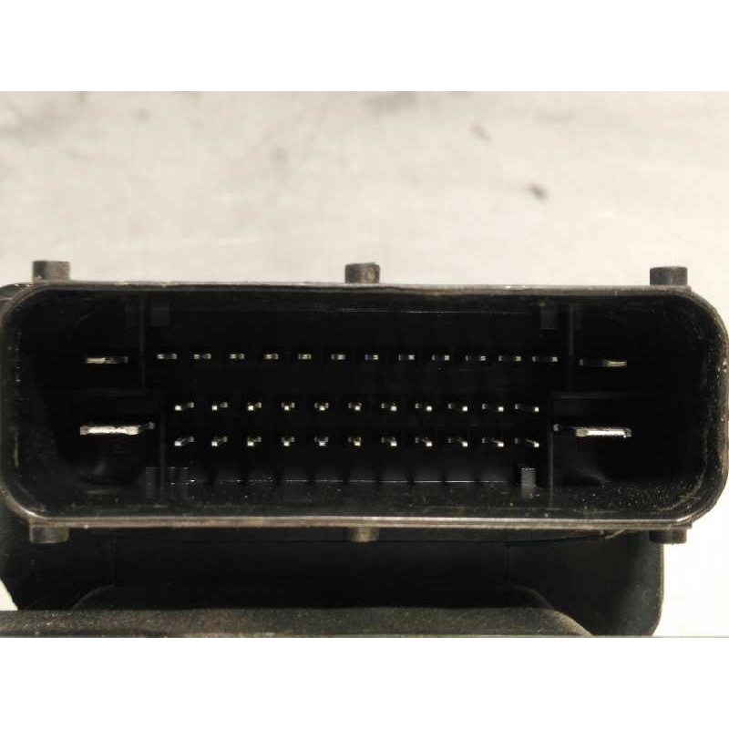 Recambio de abs para hyundai i40 1.7 crdi cat referencia OEM IAM 589203Z510  BH6013I501