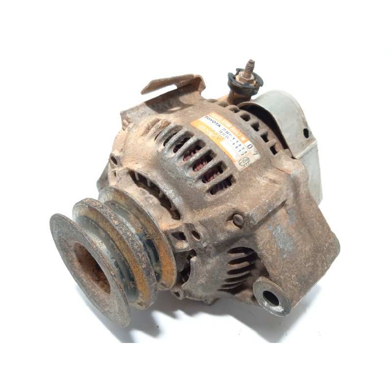 Recambio de alternador para toyota land cruiser (j9) 3.0 turbodiesel referencia OEM IAM 2706067070  1012110972