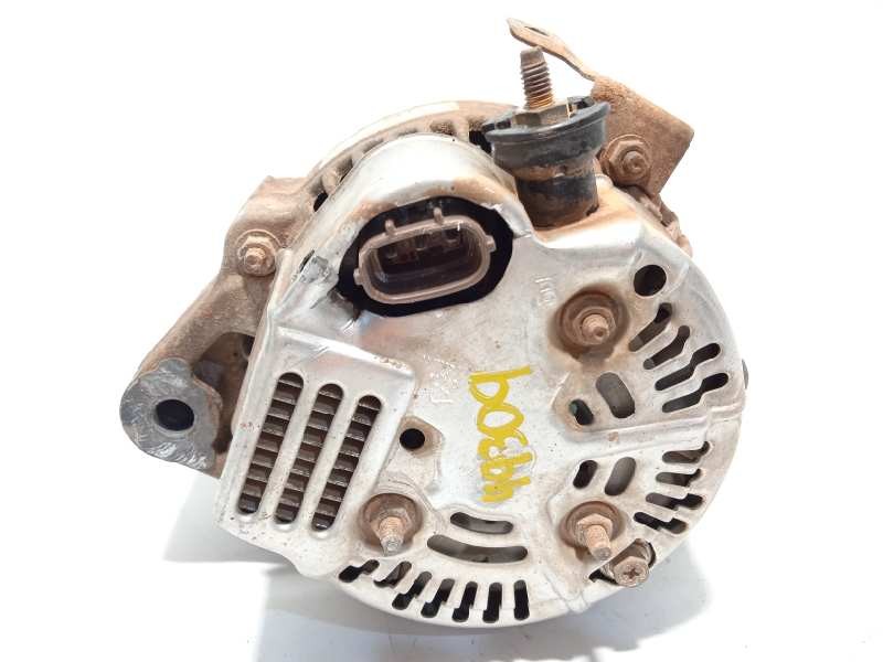 Recambio de alternador para toyota land cruiser (j9) 3.0 turbodiesel referencia OEM IAM 2706067070  1012110972