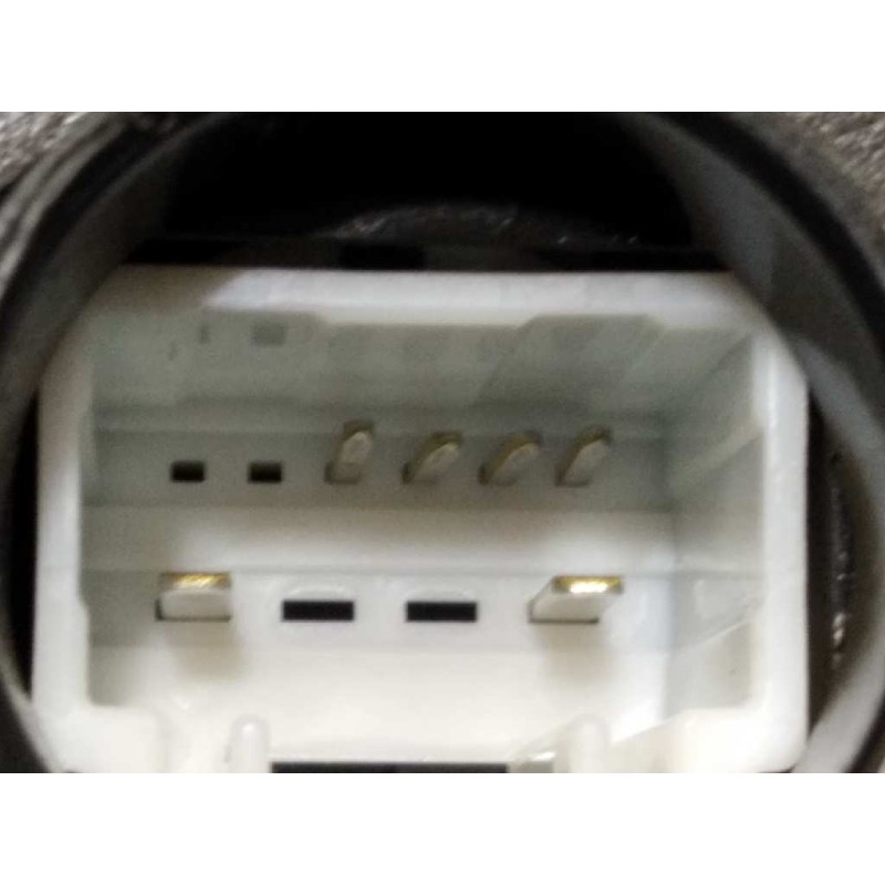 Recambio de cerradura puerta delantera izquierda para toyota auris 1.8 16v (híbrido) referencia OEM IAM 6904002211  