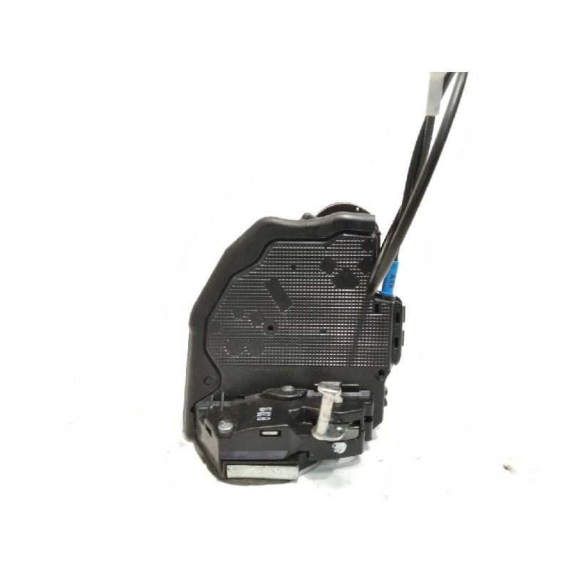 Recambio de cerradura puerta trasera derecha para toyota auris 1.8 16v (híbrido) referencia OEM IAM 6905005051  