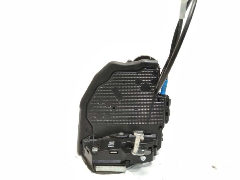 Recambio de cerradura puerta trasera derecha para toyota auris 1.8 16v (híbrido) referencia OEM IAM 6905005051  