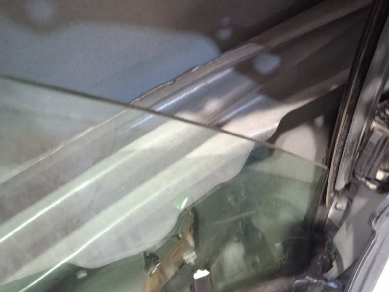 Recambio de puerta delantera izquierda para volvo s60 lim. 2.0 diesel cat referencia OEM IAM 31424603  