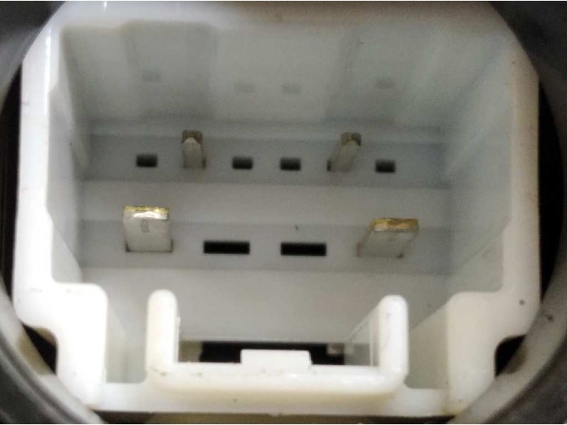 Recambio de cerradura puerta trasera izquierda para toyota auris 1.8 16v (híbrido) referencia OEM IAM 6906005051  