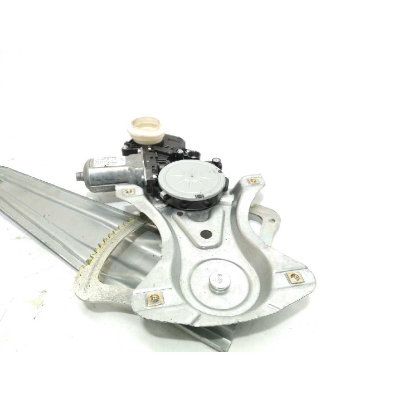 Recambio de elevalunas trasero derecho para toyota auris 1.8 16v (híbrido) referencia OEM IAM 8572002440  6983002430