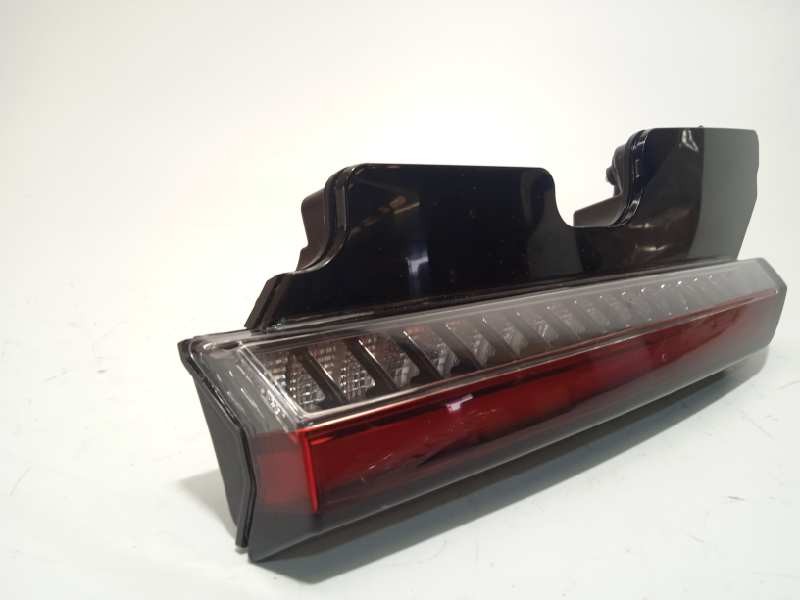 Recambio de piloto trasero izquierdo interior para volvo c40 recharge referencia OEM IAM 51021438 25085201L 01556201