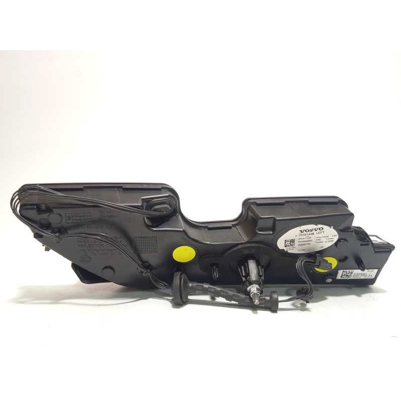 Recambio de piloto trasero izquierdo interior para volvo c40 recharge referencia OEM IAM 51021438 25085201L 01556201