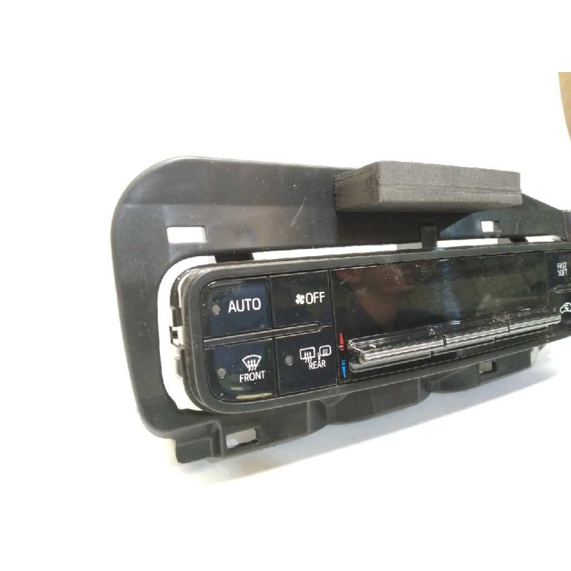 Recambio de mando climatizador para toyota auris 1.8 16v (híbrido) referencia OEM IAM 5590002C60  