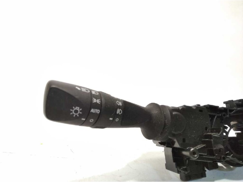 Recambio de mando intermitentes para toyota auris 1.8 16v (híbrido) referencia OEM IAM 0272017F852 8414002720 8465202670