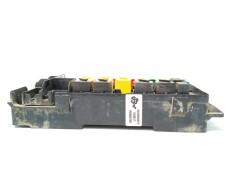 Recambio de caja reles / fusibles para land rover discovery (lt) 2.5 turbodiesel referencia OEM IAM YQE000300   2