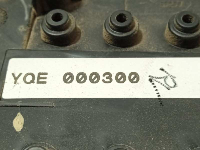 Recambio de caja reles / fusibles para land rover discovery (lt) 2.5 turbodiesel referencia OEM IAM YQE000300  