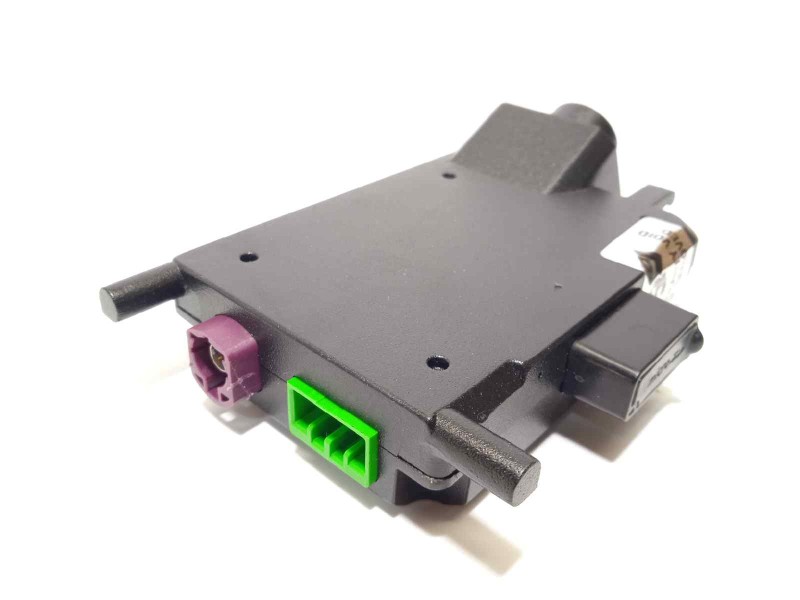 Recambio de modulo electronico para lynk&co lynk & co 01 1.5 phev referencia OEM IAM 8893514020  