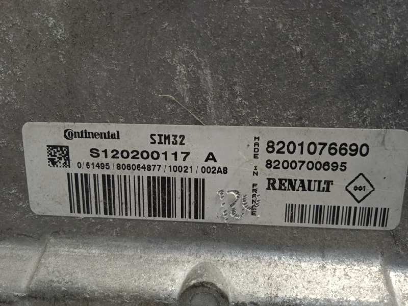 Recambio de centralita motor uce para renault twingo authentique referencia OEM IAM 8201076690 S120200117 8200700695