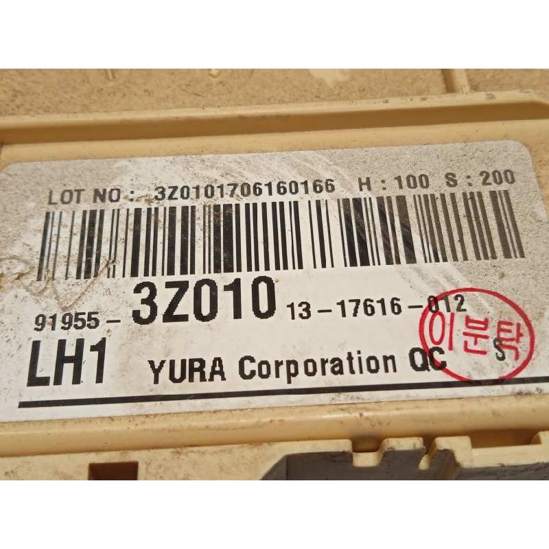 Recambio de caja reles / fusibles para hyundai i40 style referencia OEM IAM 919553Z010  