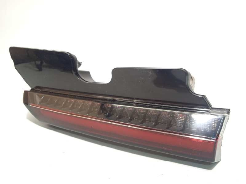 Recambio de piloto trasero derecho interior para volvo c40 recharge referencia OEM IAM 01556202  25085202R