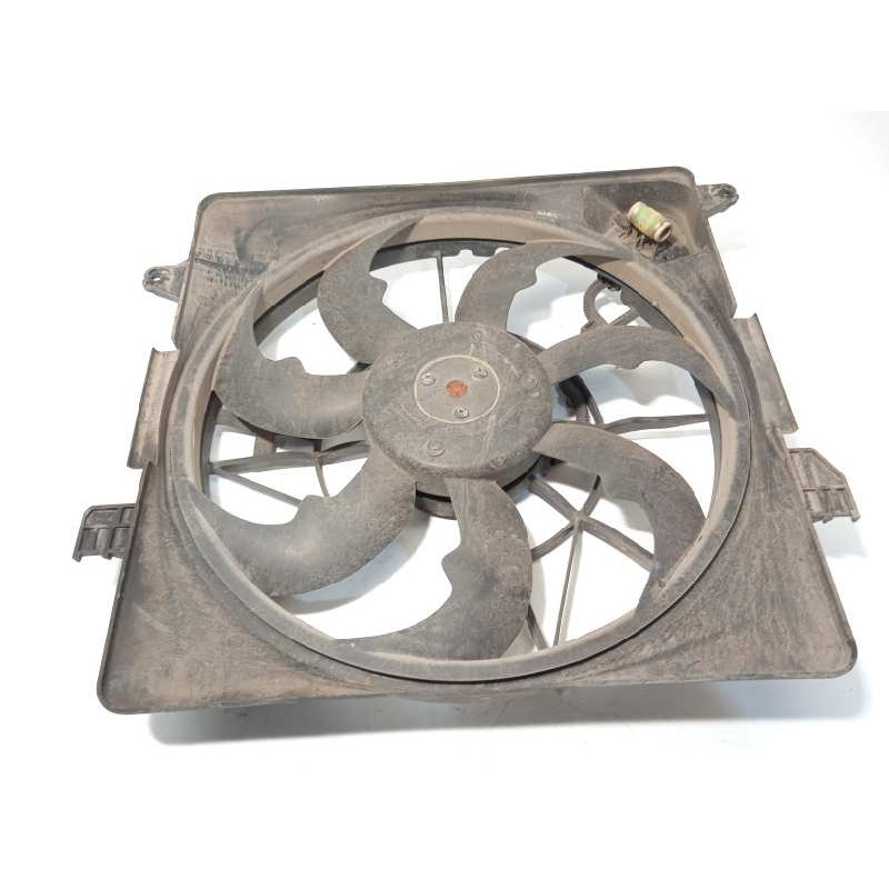 Recambio de electroventilador para hyundai i40 style referencia OEM IAM 253803Z801  