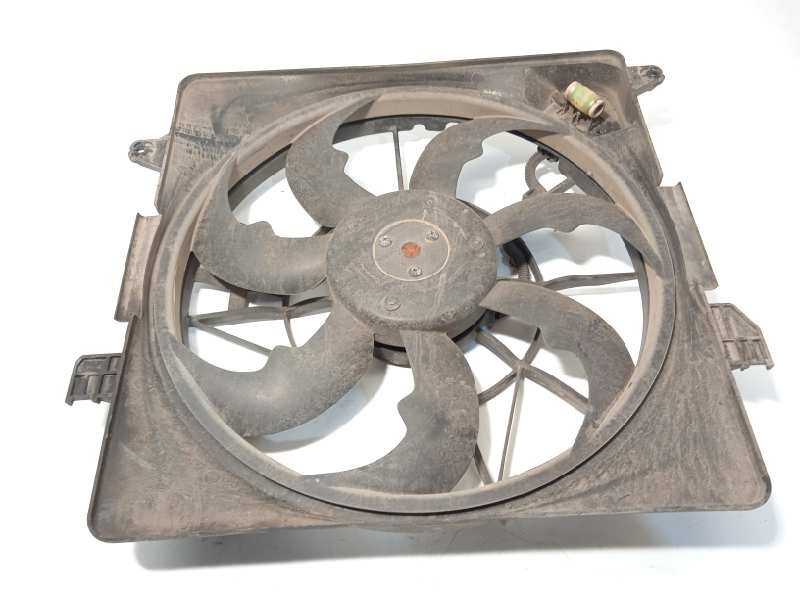 Recambio de electroventilador para hyundai i40 style referencia OEM IAM 253803Z801  