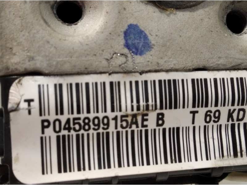 Recambio de cerradura puerta trasera izquierda para jeep compass ii longitude 4x2 referencia OEM IAM P04589915AE  4589915AE