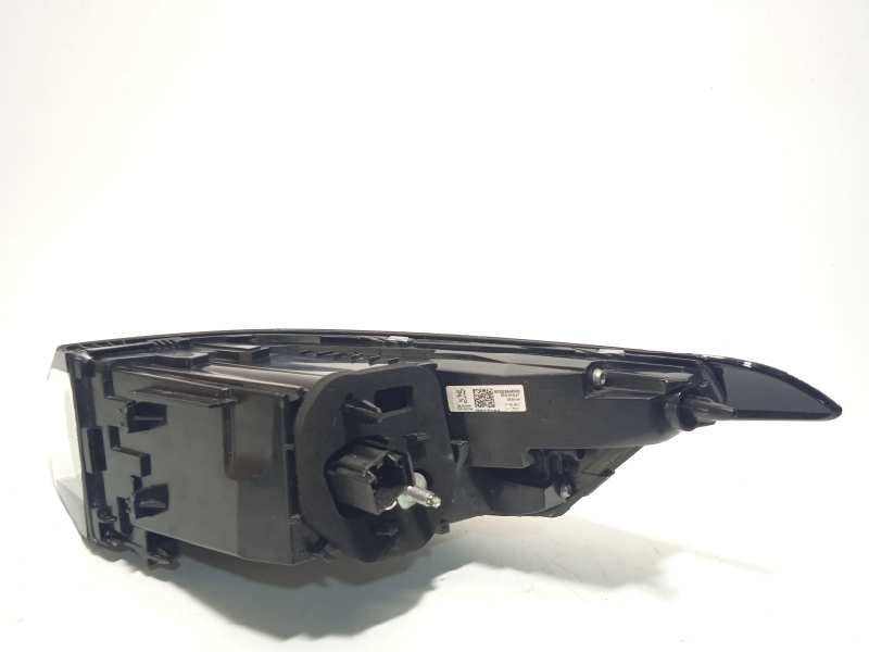 Recambio de piloto trasero izquierdo para peugeot 308 puretech 130 active pack referencia OEM IAM 9835299480  01501901