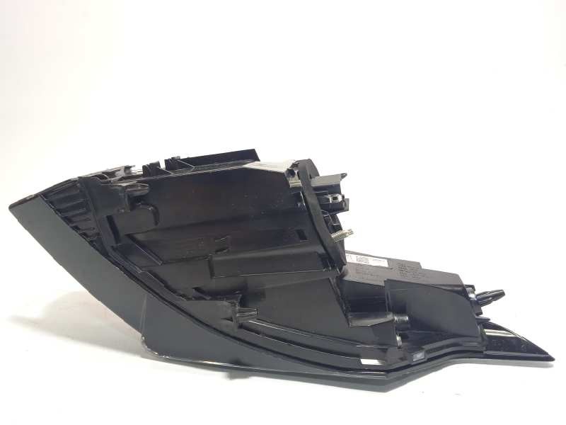 Recambio de piloto trasero izquierdo para peugeot 308 puretech 130 active pack referencia OEM IAM 9835299480  01501901