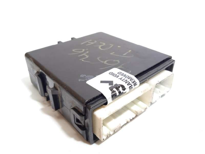 Recambio de centralita cierre para lexus rx300 (mcu15) 3.0 v6 24v cat referencia OEM IAM 8922448010  1233006075