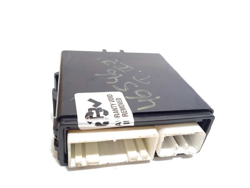 Recambio de modulo electronico para lexus rx300 (mcu15) 3.0 v6 24v cat referencia OEM IAM 8922448020  1233006085