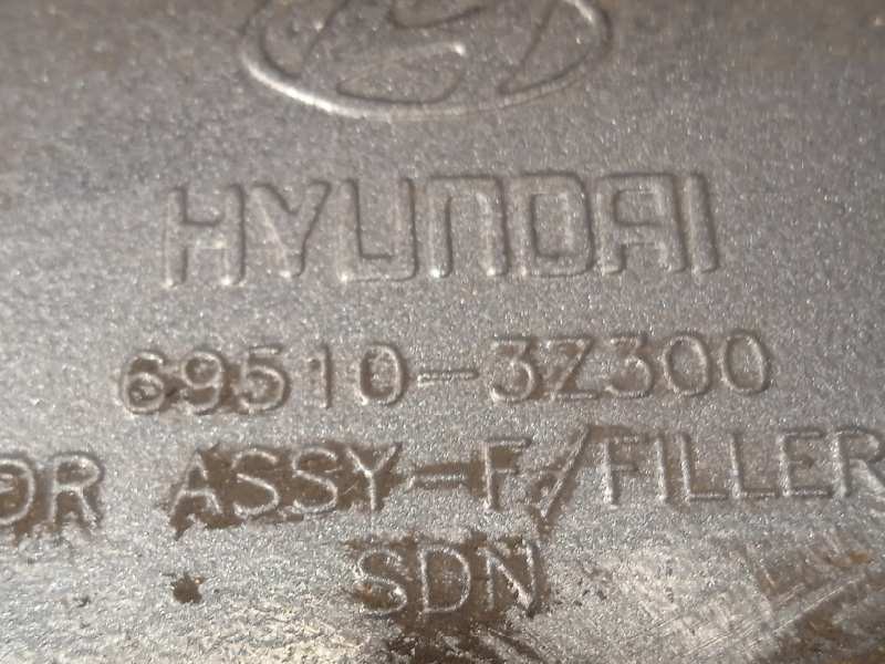 Recambio de tapa exterior combustible para hyundai i40 style referencia OEM IAM 695103Z300  