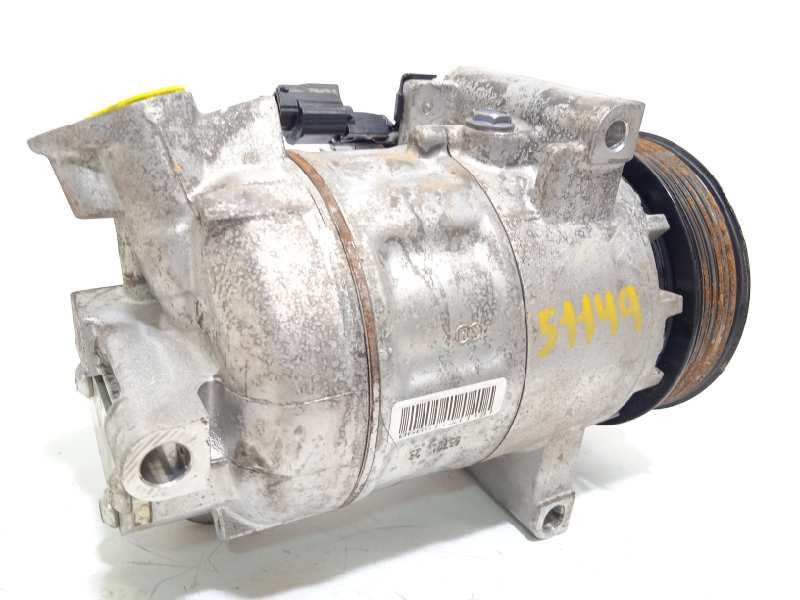 Recambio de compresor aire acondicionado para renault captur 1.3 tce referencia OEM IAM 926000734R  