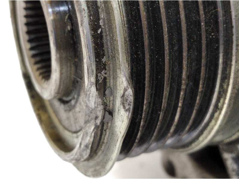 Recambio de alternador para hyundai i20 1.4 crdi cat referencia OEM IAM 373002A400  2607271