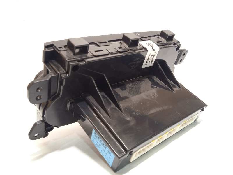 Recambio de mando climatizador para kia carnival 2.9 crdi vgt ex referencia OEM IAM 972504D253  