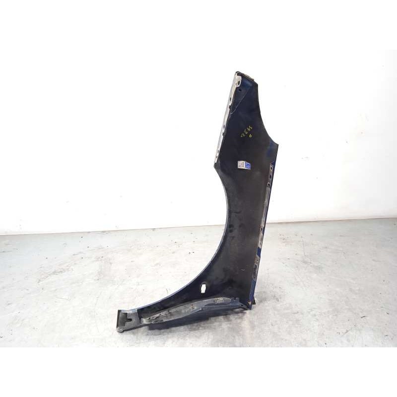 Recambio de aleta delantera derecha para peugeot 407 st sport pack referencia OEM IAM 7841Q9  