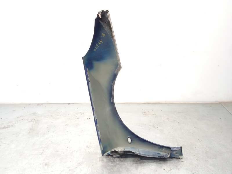 Recambio de aleta delantera izquierda para peugeot 407 st sport pack referencia OEM IAM 7840P0  