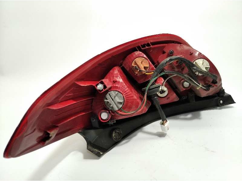 Recambio de piloto trasero izquierdo para hyundai i20 1.4 crdi cat referencia OEM IAM 924014P000  